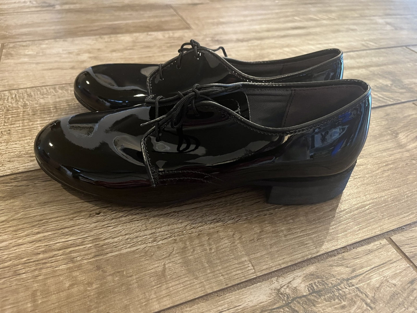 Women’s Capps Military Dress Oxford Shoes Black Patent Leather Size 8.5 C