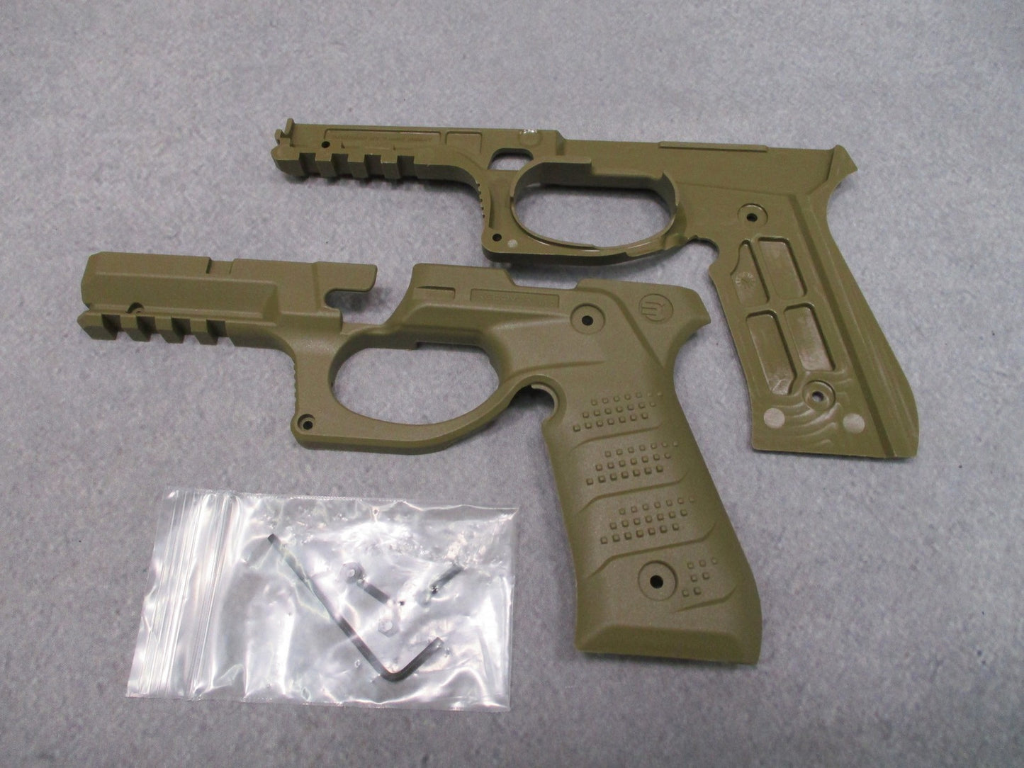 Recover Tactical BC2 Grip & Rail System for Beretta 92/96 - Tan