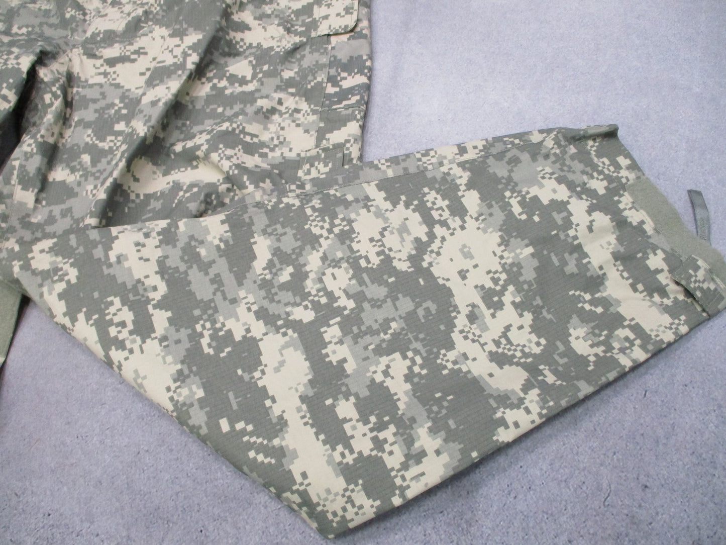 Army USGI ECWCS Gen III Level 6 UCP Gore-Tex Trousers ACU Digital 38x30 NWT