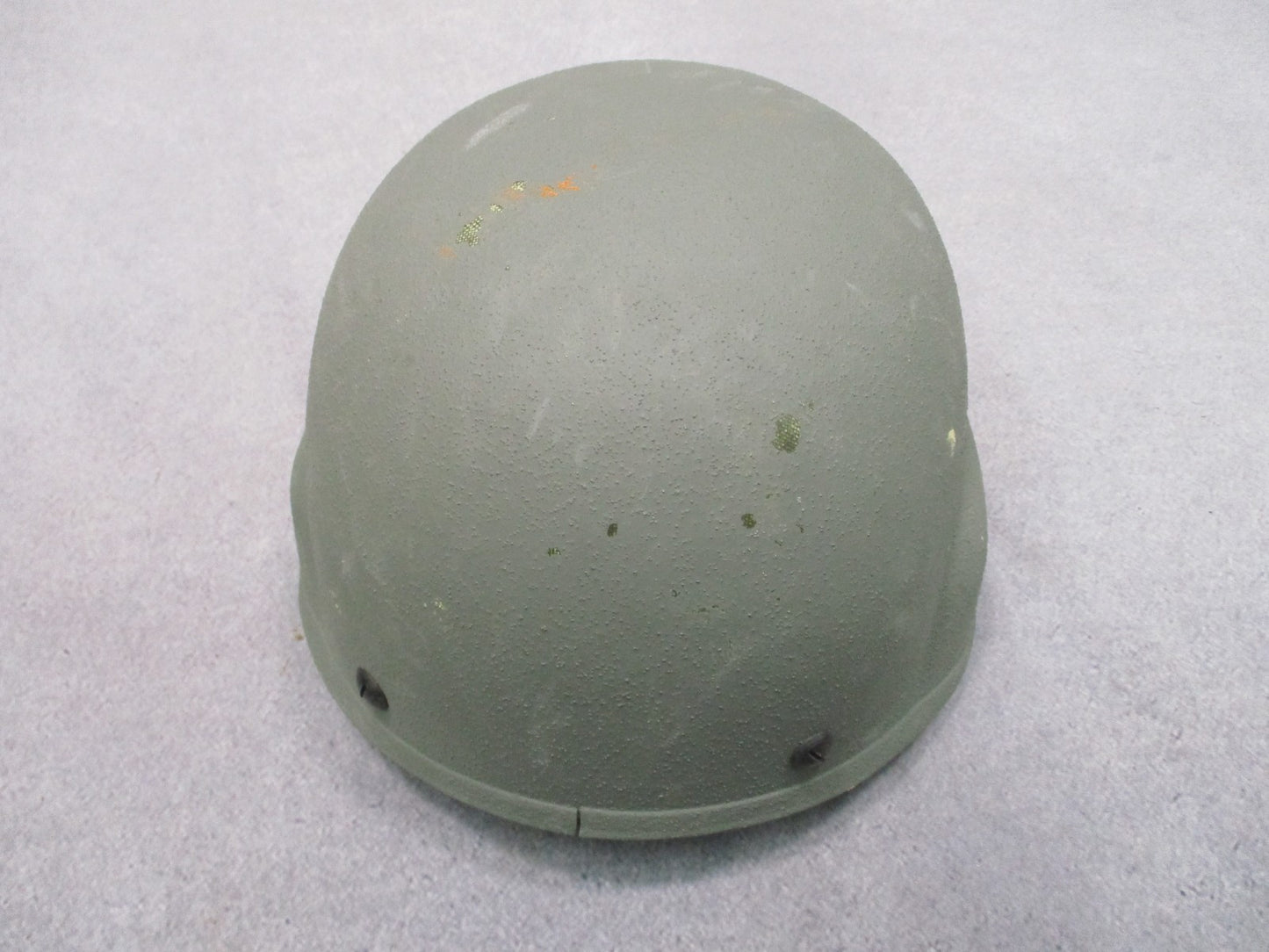 Advanced Combat Helmet ACH Size Medium Foliage Green w/ Pads & Chinstrap
