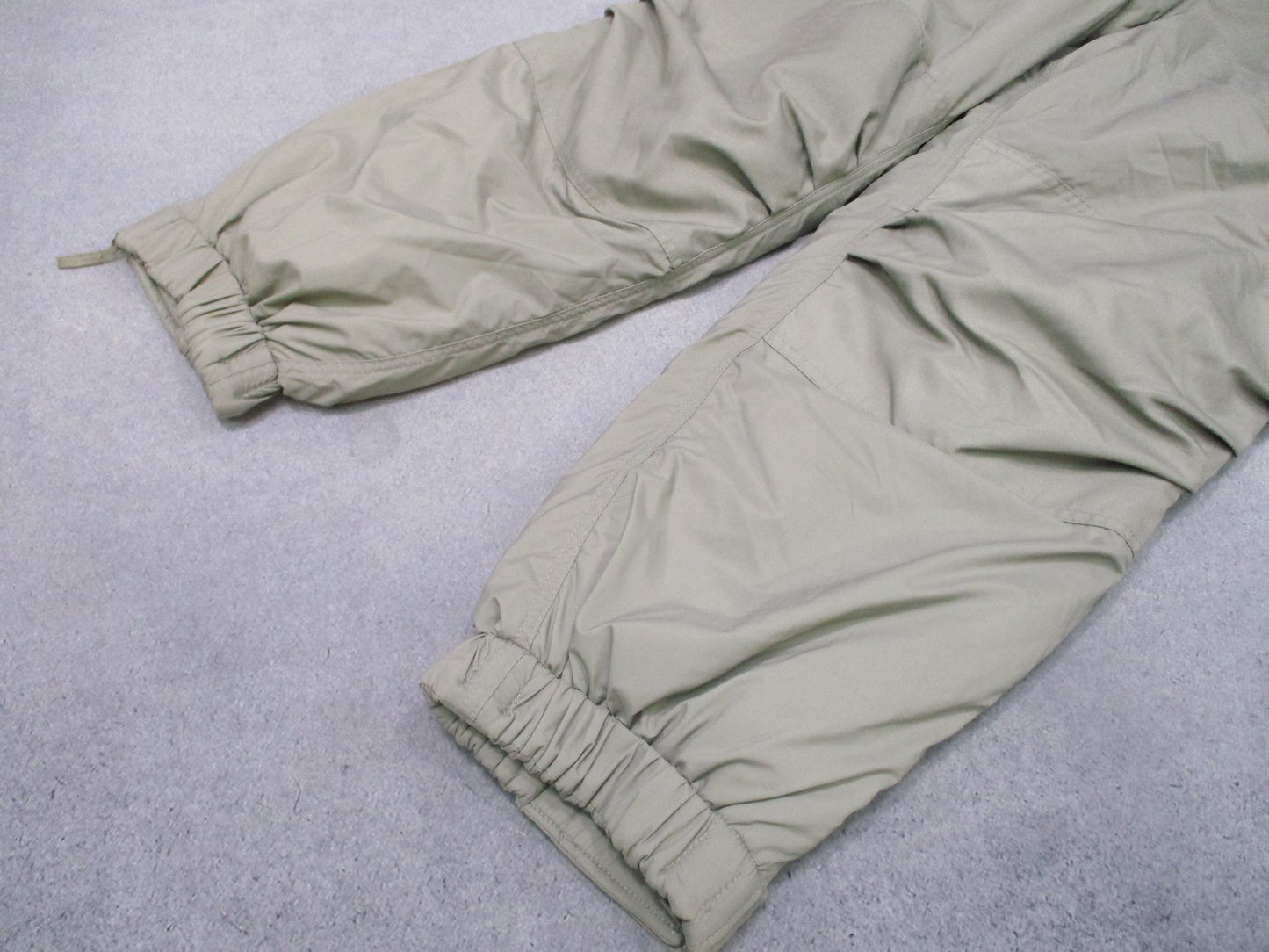 US Army Issue ECWCS Trousers M Long Extreme Cold Weather Pants w/ Zippers