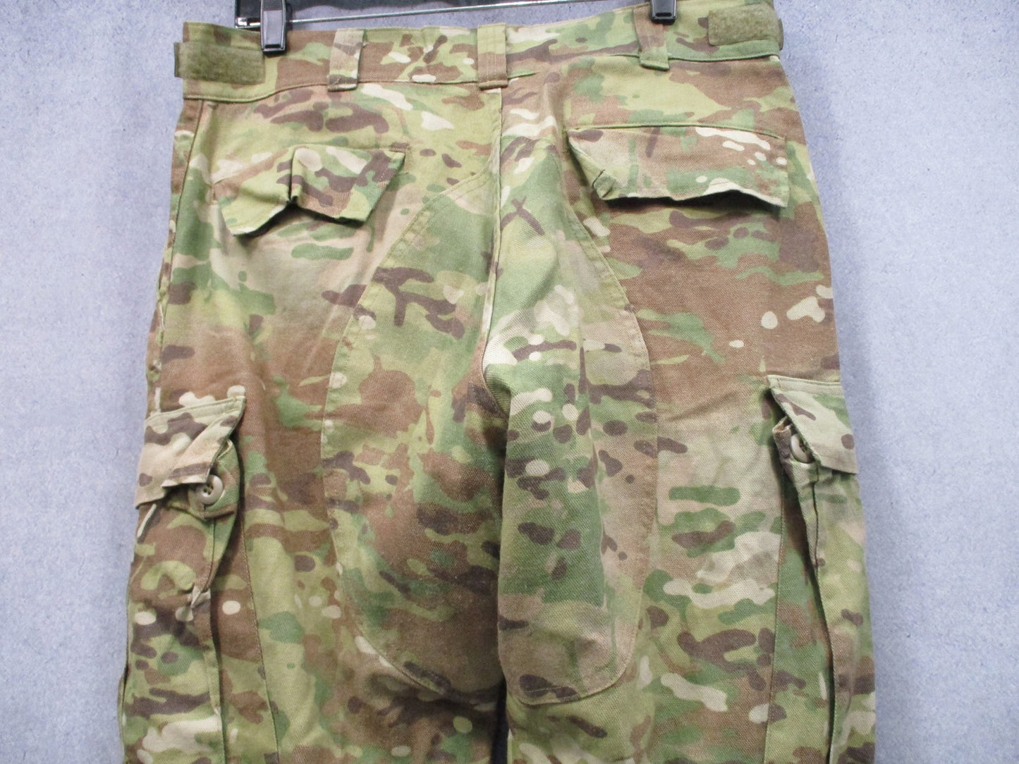 ARMY ADVANCED COMBAT PANTS W/ CRYE KNEE PAD SLOTS MEDIUM/REGULAR MULTICAM OCP
