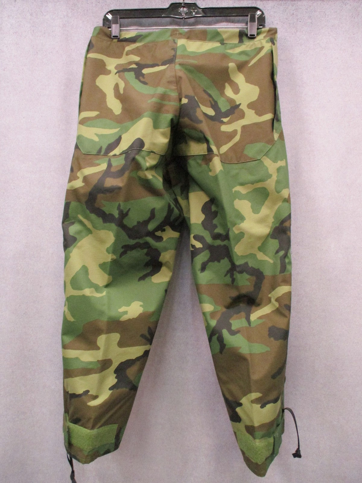 US Military ECWCS Gore-Tex Trousers Woodland Camo Small X-Short Waterproof Pants