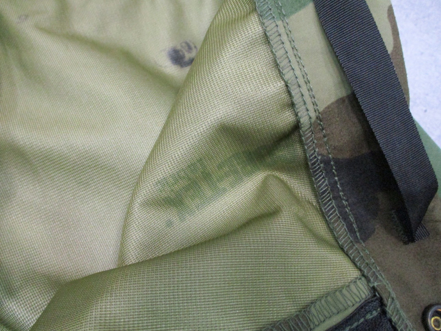 US Military ECWCS Gore-Tex Trousers Woodland Camo Small X-Short Waterproof Pants