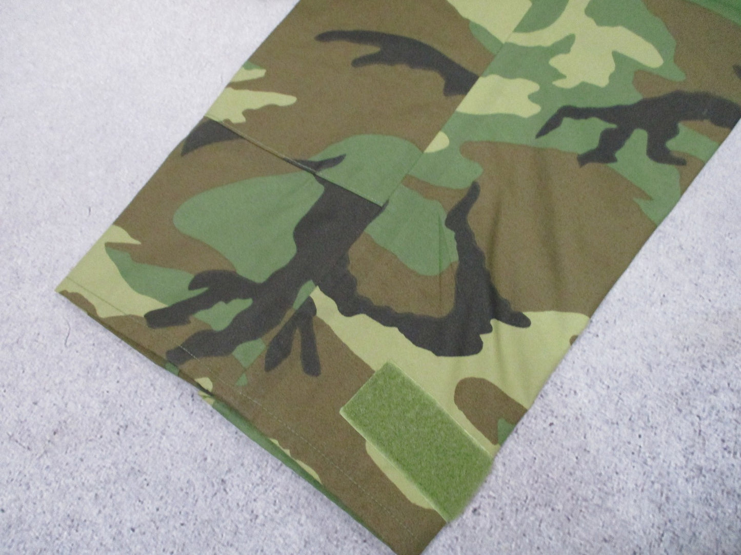US Military ECWCS Gore-Tex Trousers Woodland Camo Small X-Short Waterproof Pants