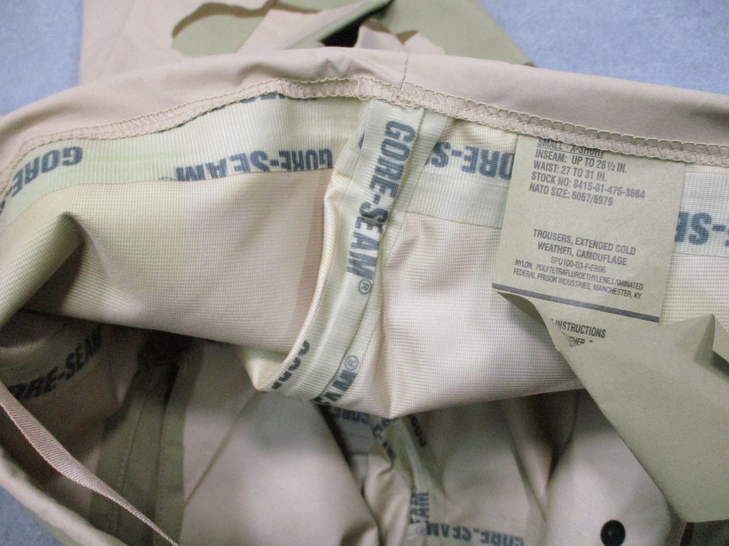 US ECWCS Gen II Gore-Tex Trousers 3 Color Desert Small X-Short 8415-01-475-3664