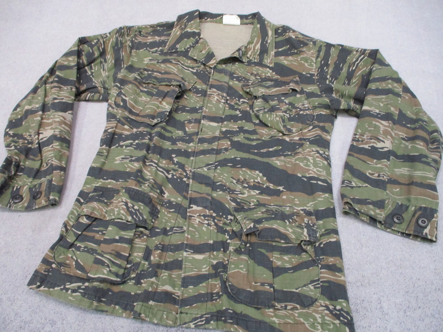 Vintage Tiger Stripe Camo BDU Shirt 100% Cotton Rip-Stop Men's Small Regular