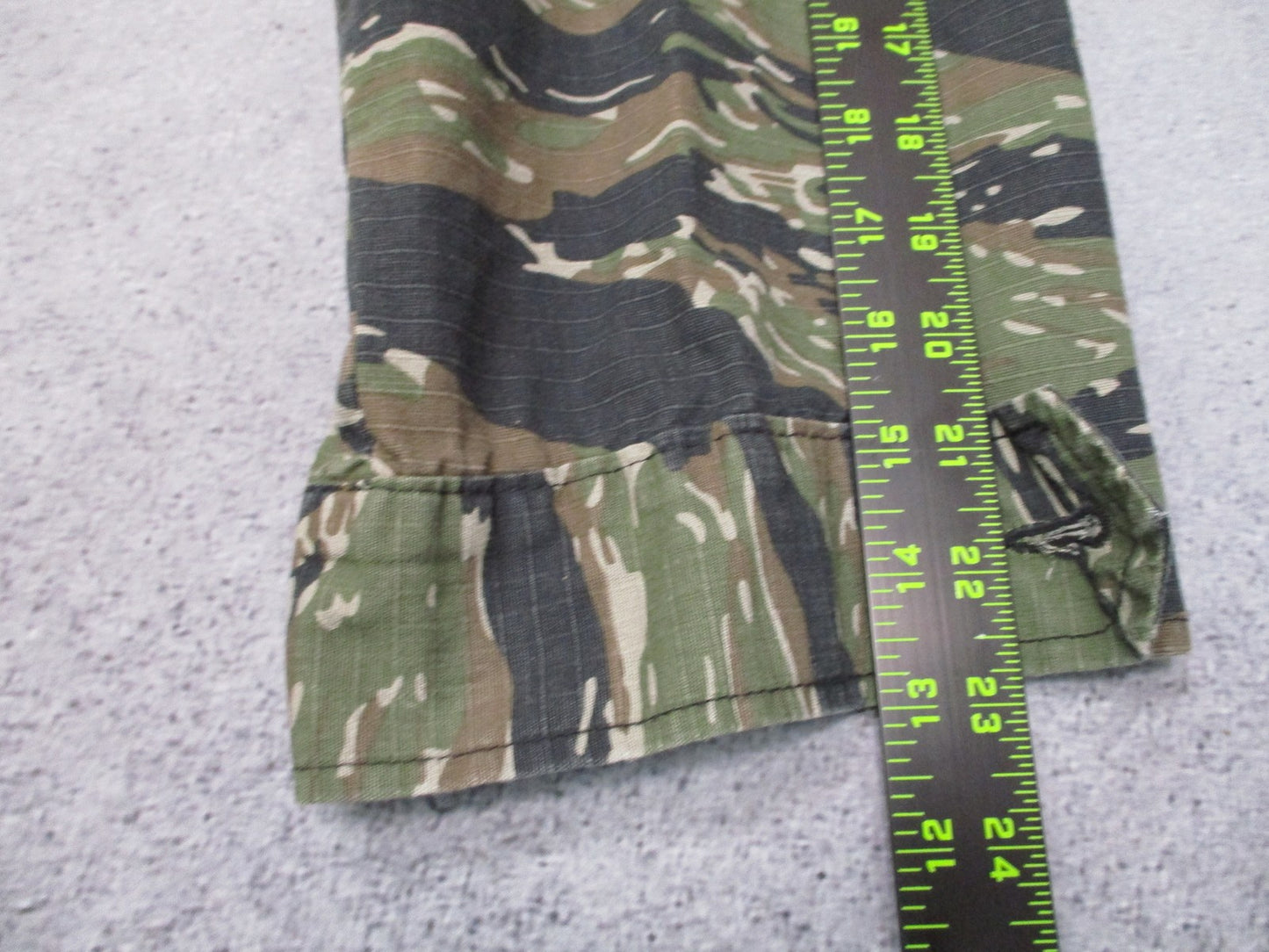 Vintage Tiger Stripe Camo BDU Shirt 100% Cotton Rip-Stop Men's Small Regular