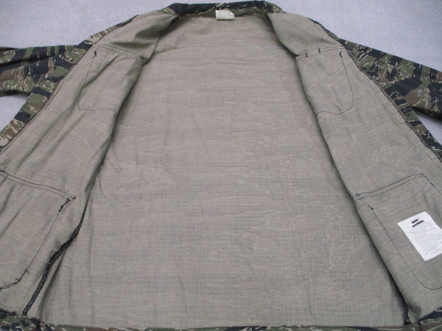 Vintage Tiger Stripe Camo BDU Shirt 100% Cotton Rip-Stop Men's Small Regular