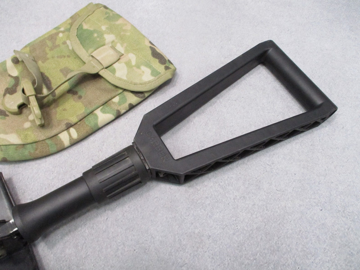 USGI Gerber Entrenching Tool E-Tool w/ Eagle Industries Multicam MOLLE II Pouch