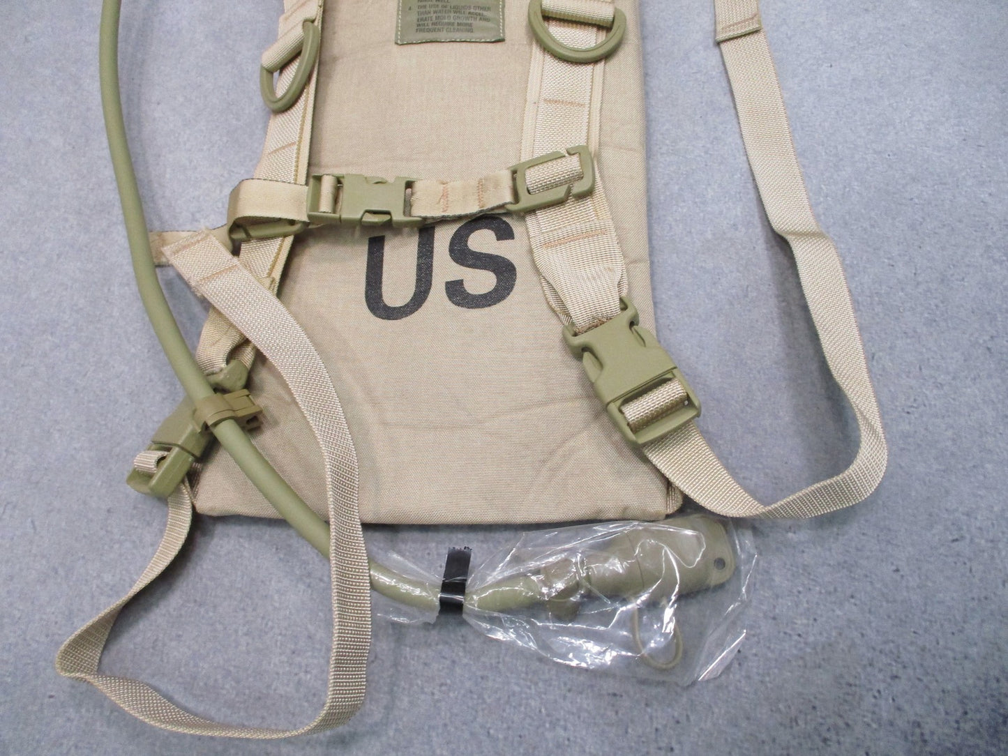 US Military MOLLE II Hydration Carrier System Tan Skilcraft Michael-Bianco Army