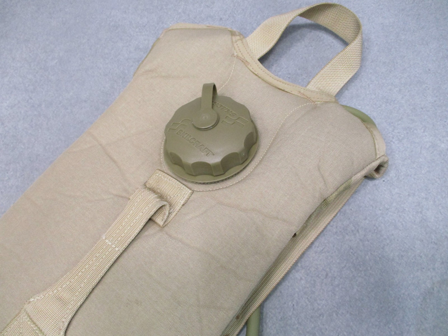 US Military MOLLE II Hydration Carrier System Tan Skilcraft Michael-Bianco Army