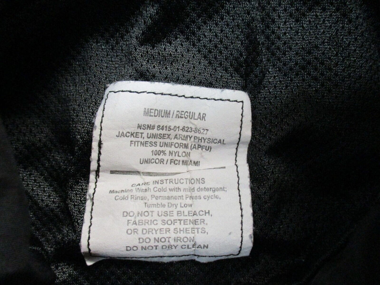 US ARMY WINTER PT JACKET BLACK GOLD/YELLOW TRIM PTs TOP WINDBREAKER UNIFORM COAT