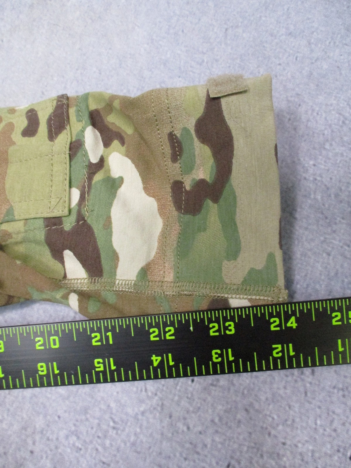US Army Combat Shirt Flame Resistant Multicam Tactical Uniform Size Medium NSN