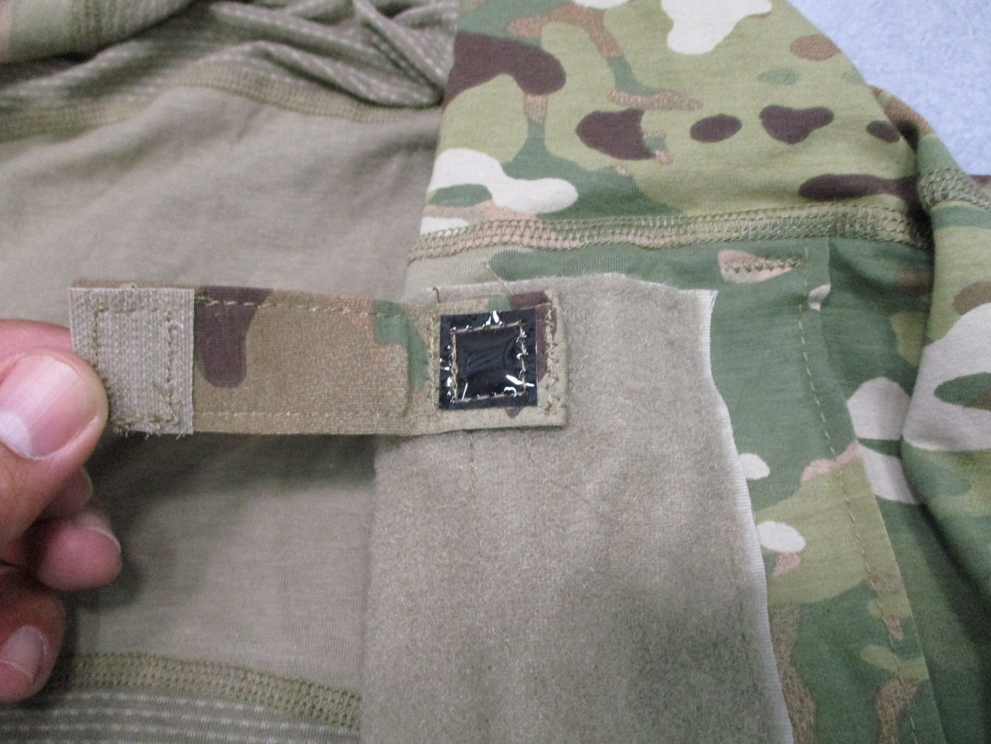 US Army Combat Shirt Flame Resistant Multicam Tactical Uniform Size Medium NSN