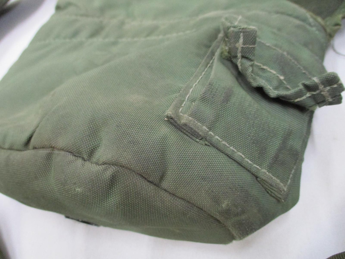 USGI Military Issue 1 Quart Canteen Set Kit with Cup and ALICE Pouch, Used
