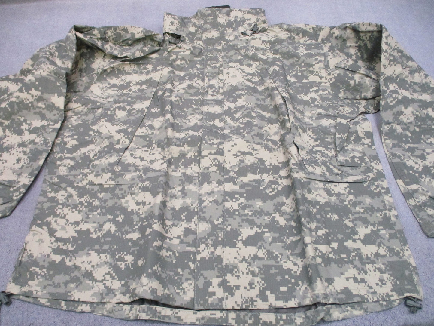 New US Army ECWCS Gen III Level 6 GORE-TEX Jacket UCP Digital Camo XL-XL