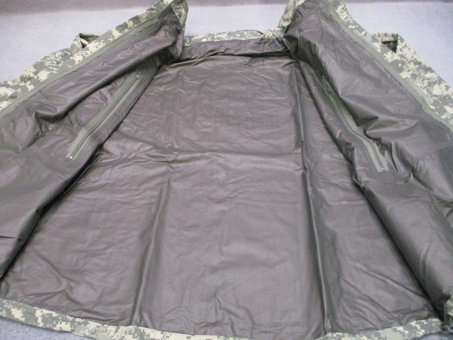 New US Army ECWCS Gen III Level 6 GORE-TEX Jacket UCP Digital Camo XL-XL