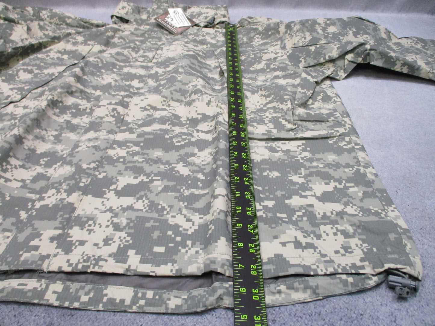 New US Army ECWCS Gen III Level 6 GORE-TEX Jacket UCP Digital Camo XL-XL