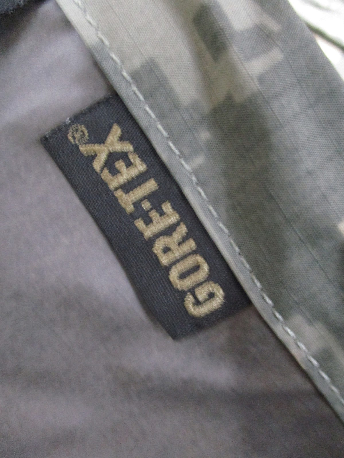 New US Army ECWCS Gen III Level 6 GORE-TEX Jacket UCP Digital Camo XL-XL