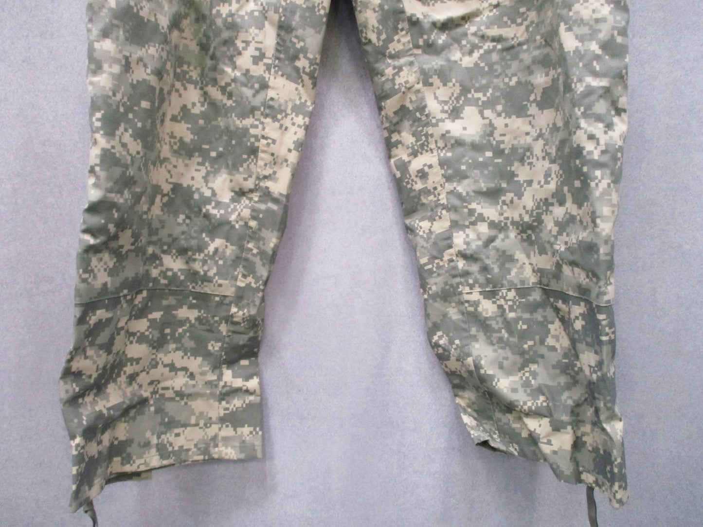 US Military ECWCS Gen II GORE-TEX Trousers UCP Camo Large Long Waterproof Pants