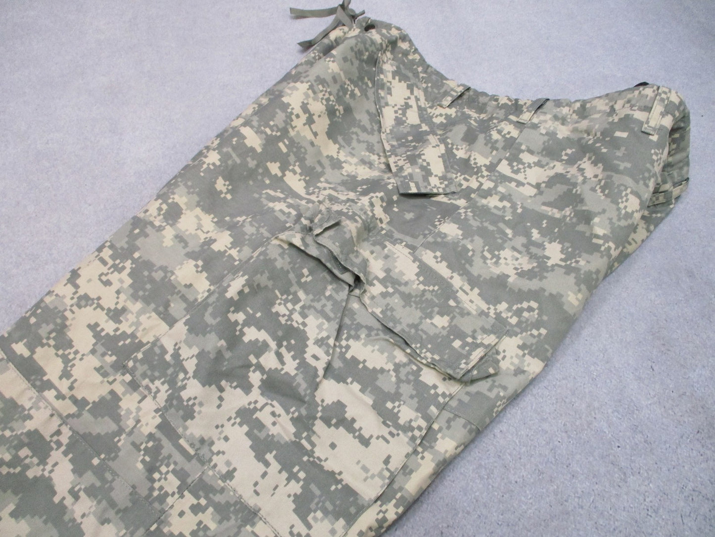 US Military ECWCS Gen II GORE-TEX Trousers UCP Camo Large Long Waterproof Pants
