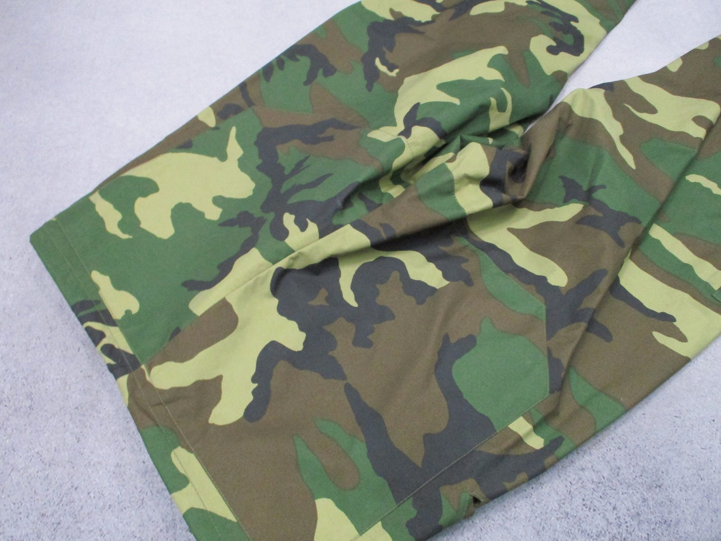 USGI Camouflage ECWCS Cold Weather Trousers Medium-Regular NSN 8415-01-228-1346