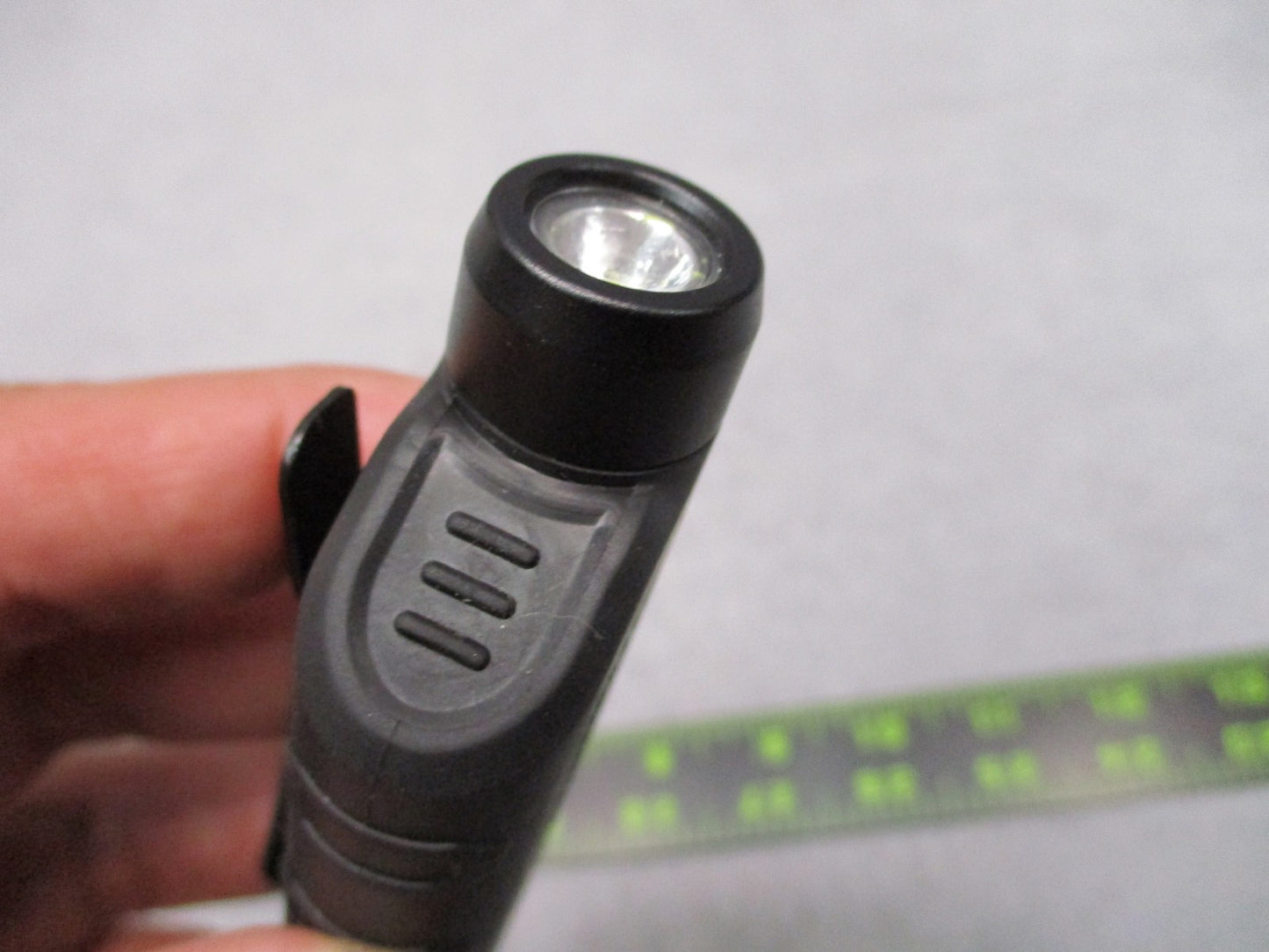 5.11 Tactical EDC PL1AA Flashlight Compact LED Light Black