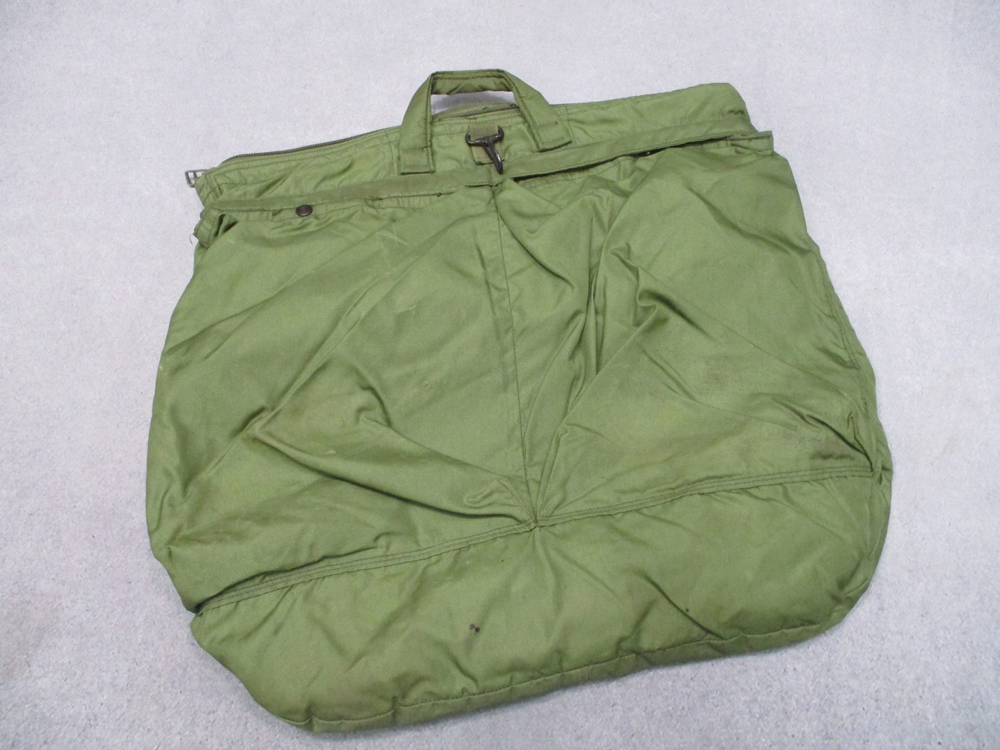 USGI UNICOR Flyer's Helmet Bag OD Green Military Padded NSN 8415-00-782-2989