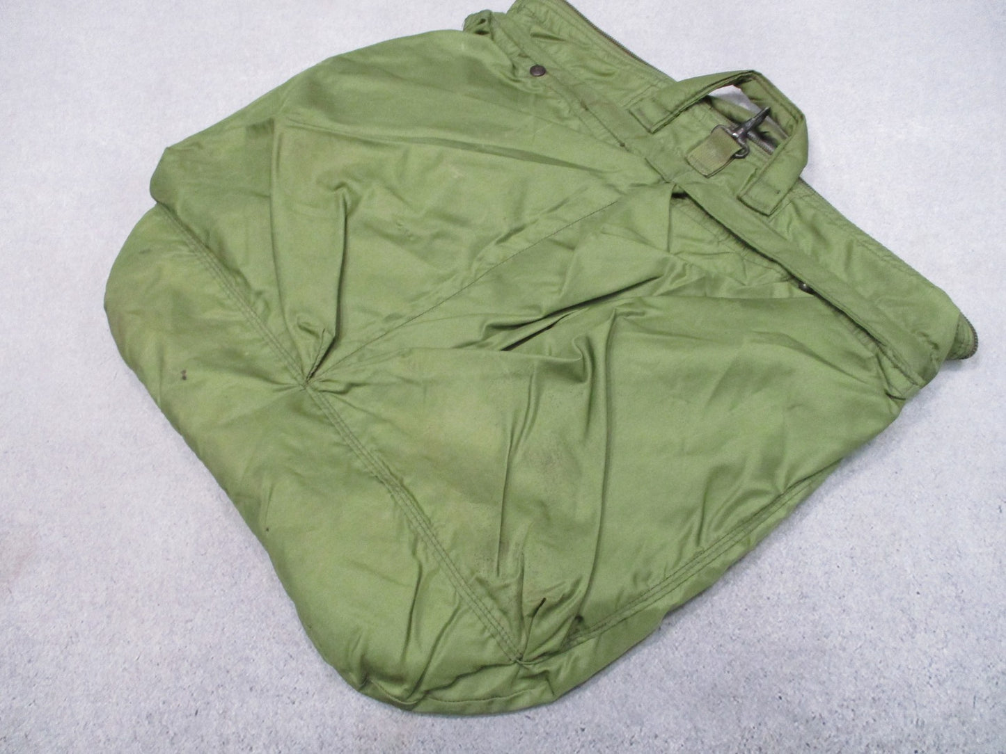 USGI UNICOR Flyer's Helmet Bag OD Green Military Padded NSN 8415-00-782-2989
