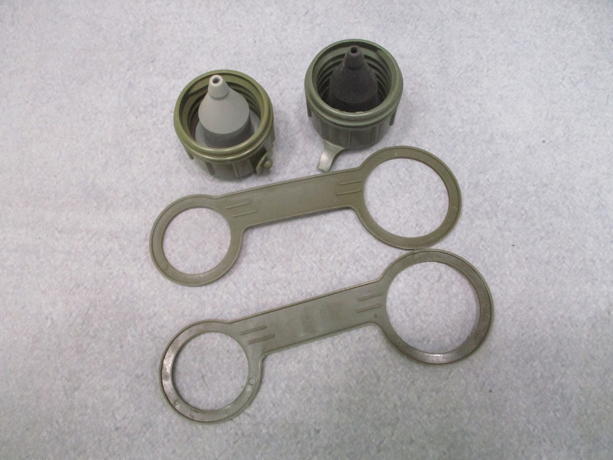 2x PACK NOS USGI 1 & 2 QT Canteen Cap Kit M40 Gas Mask Caps Retention Strap