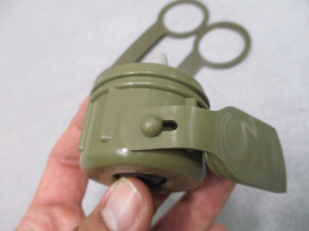 2x PACK NOS USGI 1 & 2 QT Canteen Cap Kit M40 Gas Mask Caps Retention Strap
