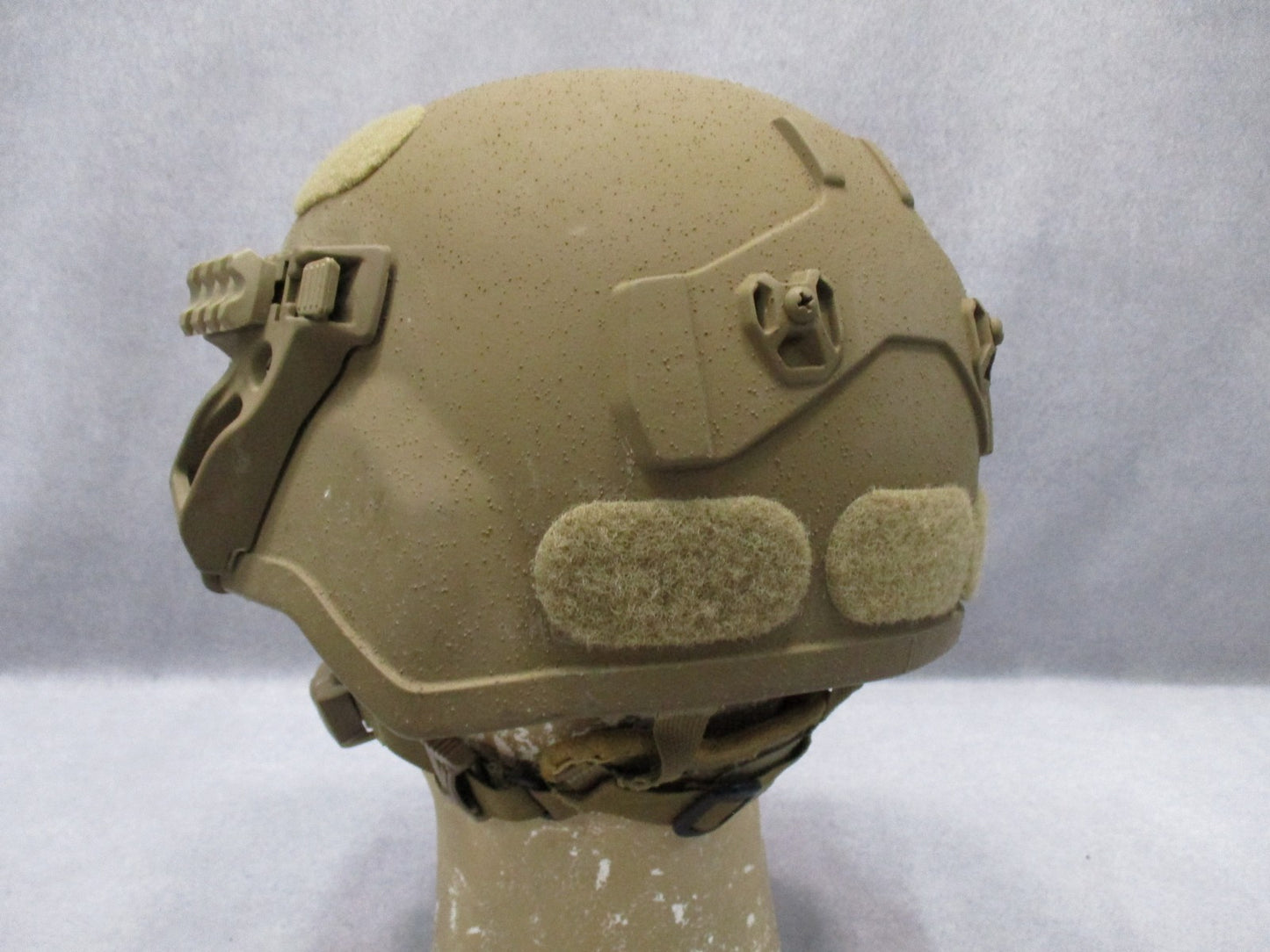 GTX IHPS MILITARY TACTICAL HELMET w. RAILS MEDIUM COYOTE BROWN NVG MOUNT MODULAR