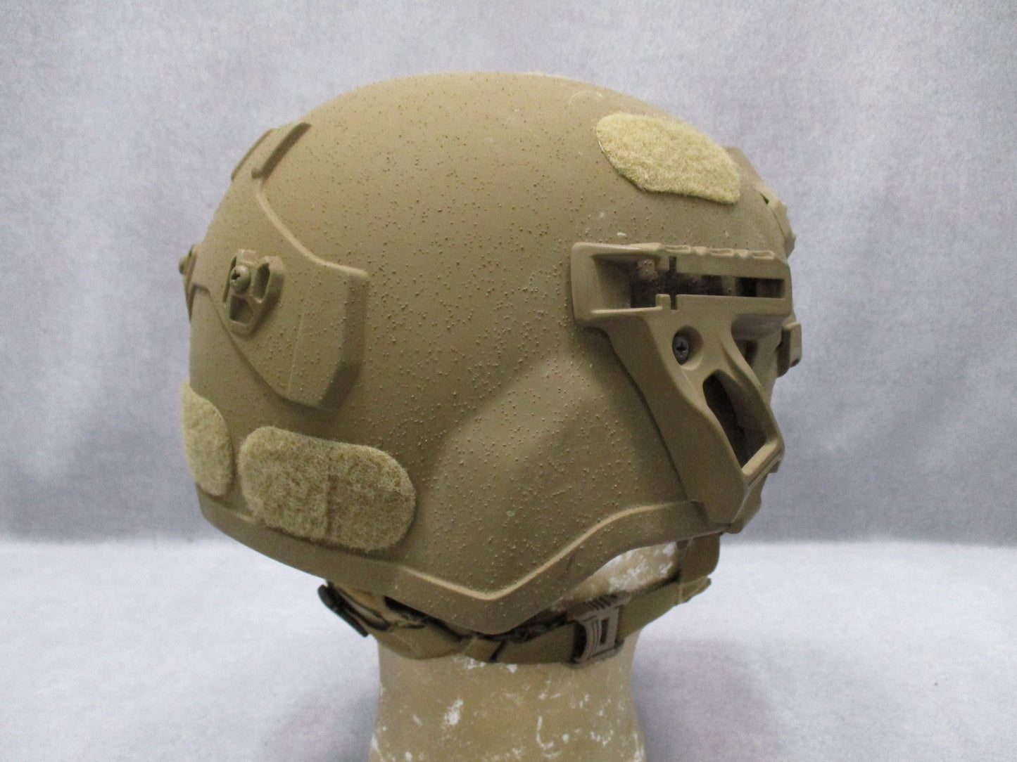 GTX IHPS MILITARY TACTICAL HELMET w. RAILS MEDIUM COYOTE BROWN NVG MOUNT MODULAR