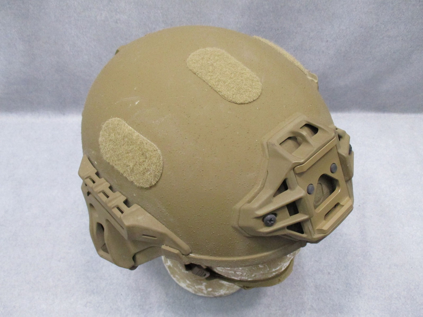 GTX IHPS MILITARY TACTICAL HELMET w. RAILS MEDIUM COYOTE BROWN NVG MOUNT MODULAR