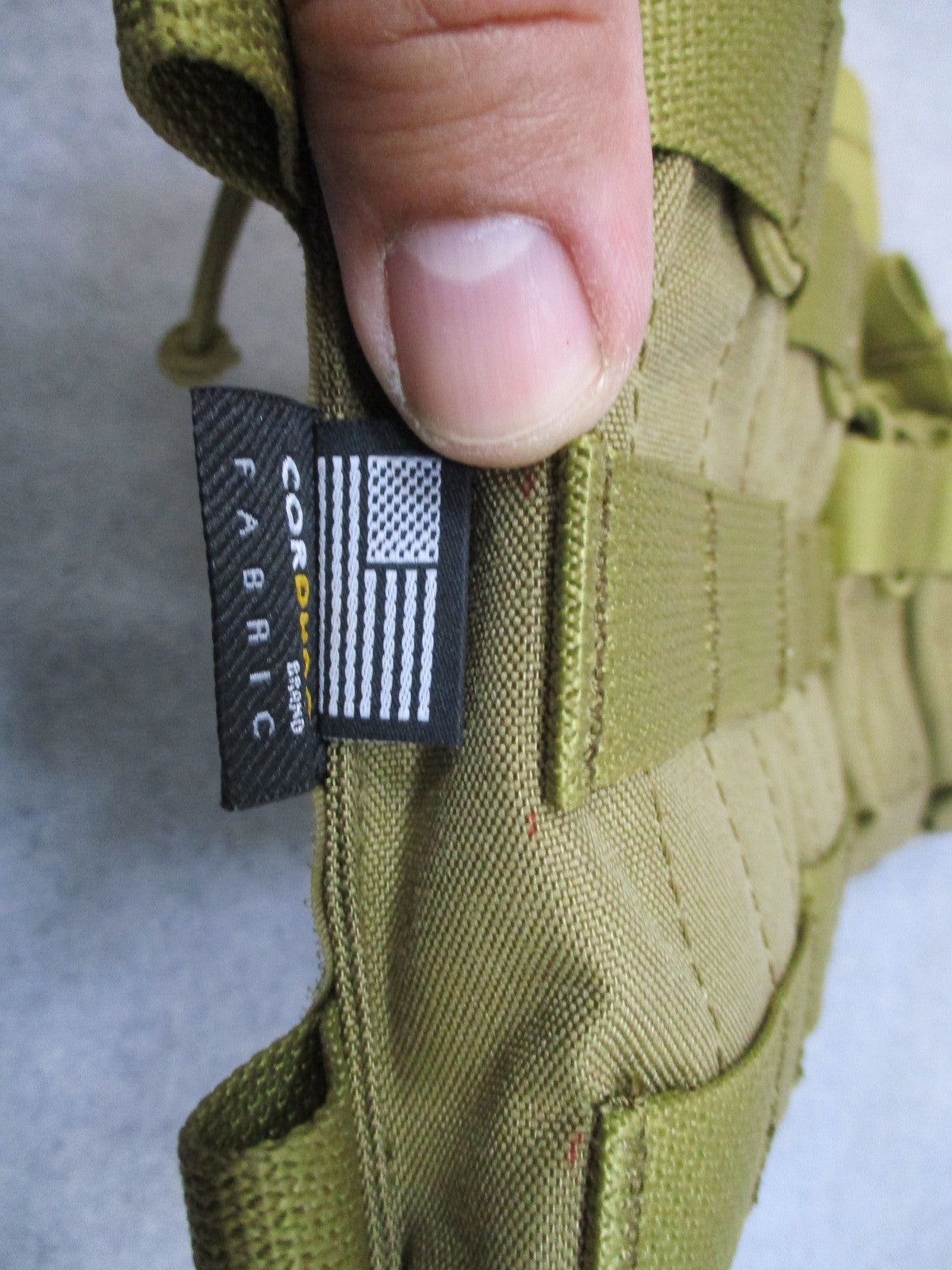 HRT Tactical Response Placard Coyote Brown 2 Rifle 2 Pistol Mag for Plate Vest