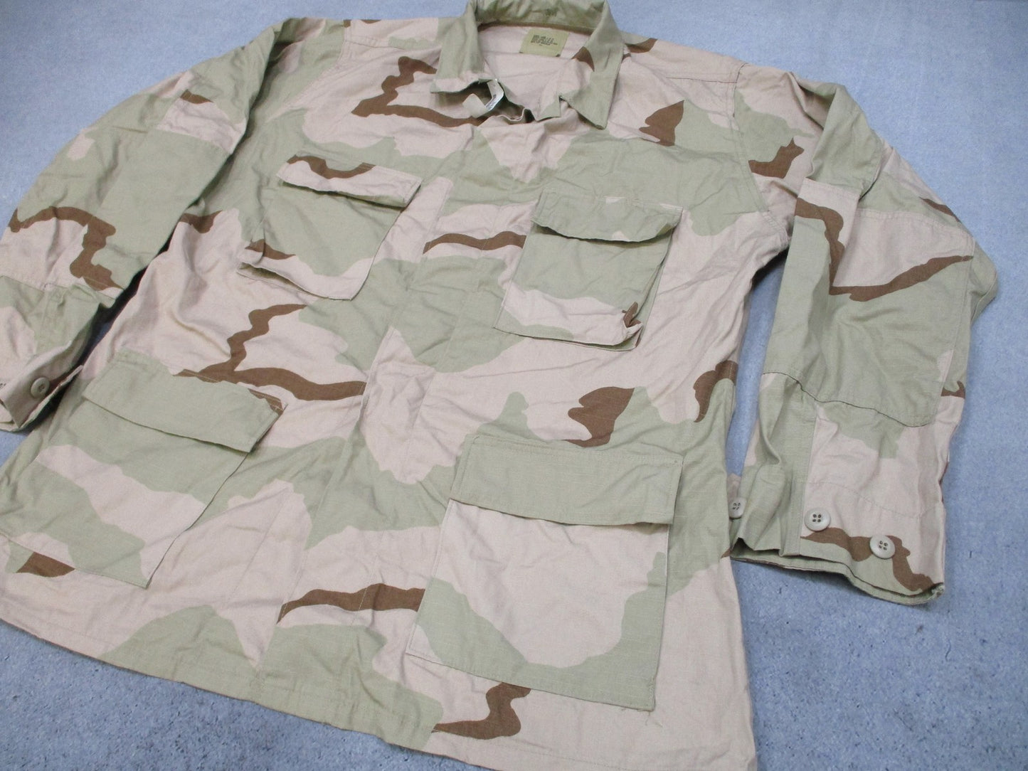 US Military Desert Camo Combat Coat Jacket Large-Long 50% Nylon 50% Cotton