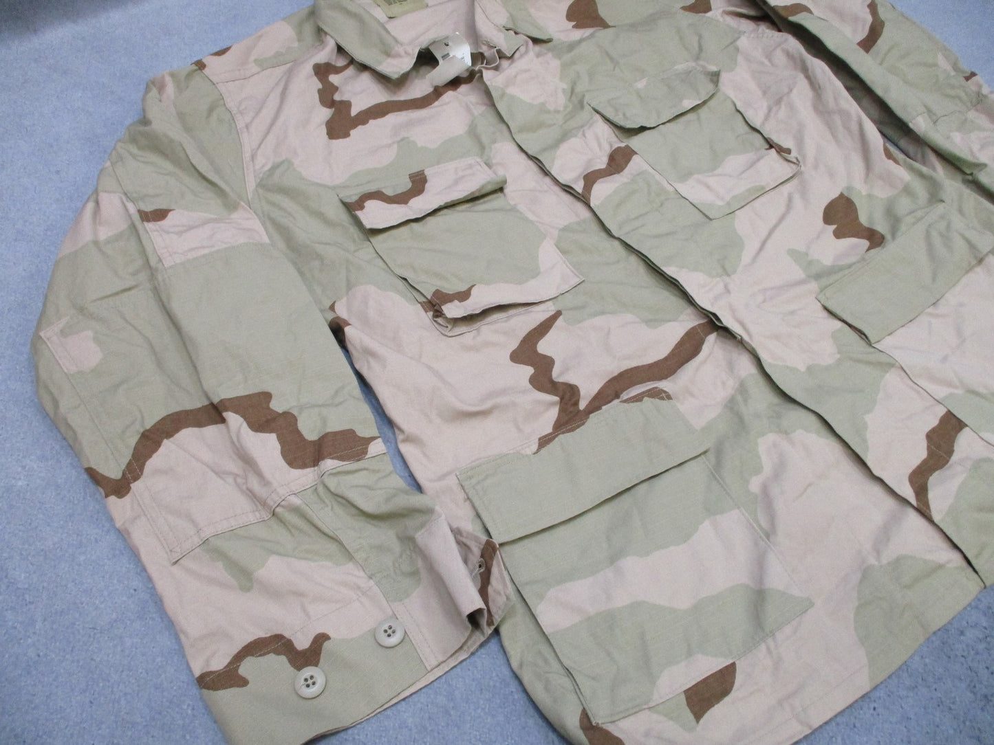 US Military Desert Camo Combat Coat Jacket Large-Long 50% Nylon 50% Cotton
