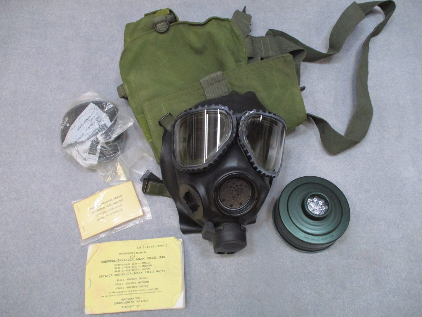 USGI M40 Gas Mask Medium 2003 w/ Filter Carrier Lens Covers Military Surplus