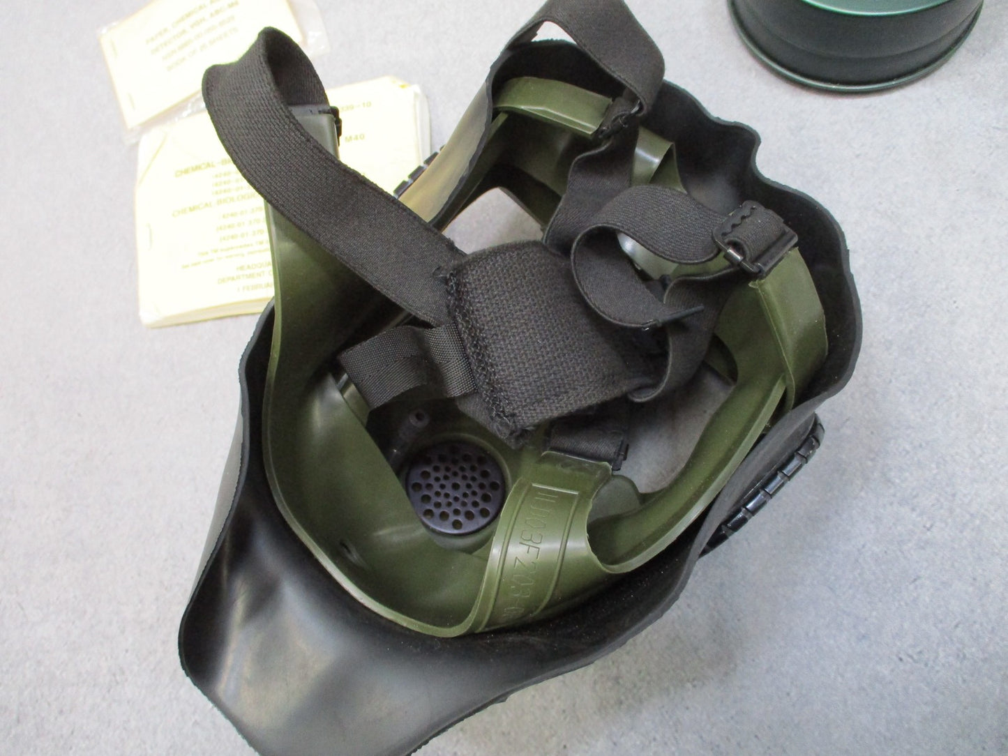 USGI M40 Gas Mask Medium 2003 w/ Filter Carrier Lens Covers Military Surplus