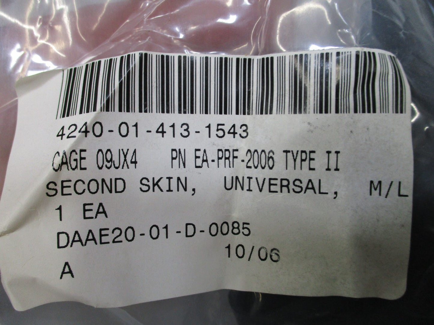 USGI M40 Gas Mask Medium Kit M40A1 Protective Mask NOS 2006 w/ Carrier Outserts