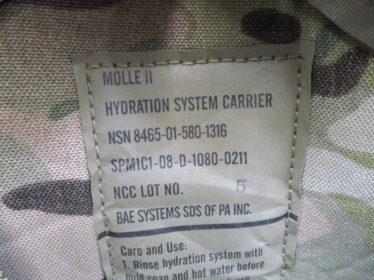 US Military MOLLE II Hydration System Carrier w/ Bladder & Tube MultiCam Used