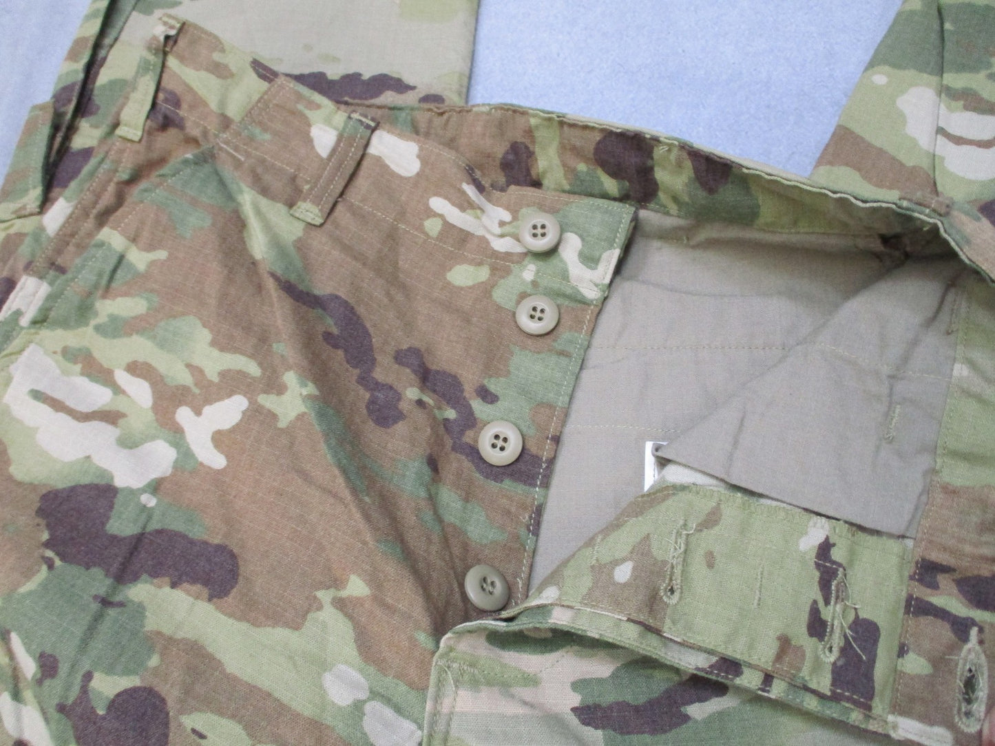 U.S. Army Combat Uniform Pants ACU Flame Resistant OCP Small-Regular