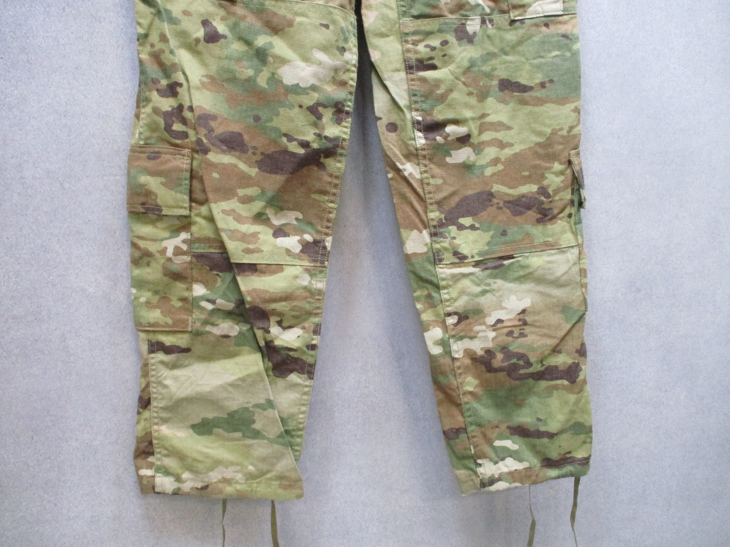 U.S. Army Combat Uniform Pants ACU Flame Resistant OCP Small-Regular