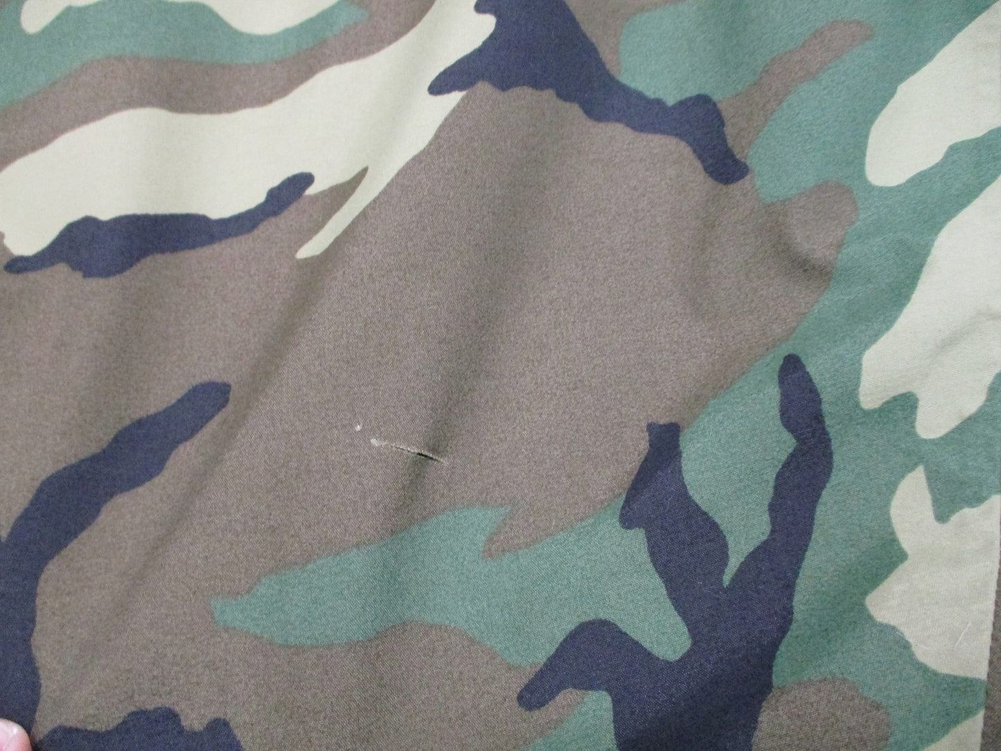 USGI ECWCS Woodland Gore-Tex Parka Large Regular Alpha Ind. 8415-01-228-1319