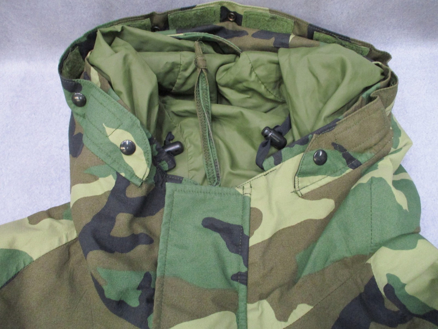 USGI ECWCS Woodland Gore-Tex Parka Large Regular Alpha Ind. 8415-01-228-1319