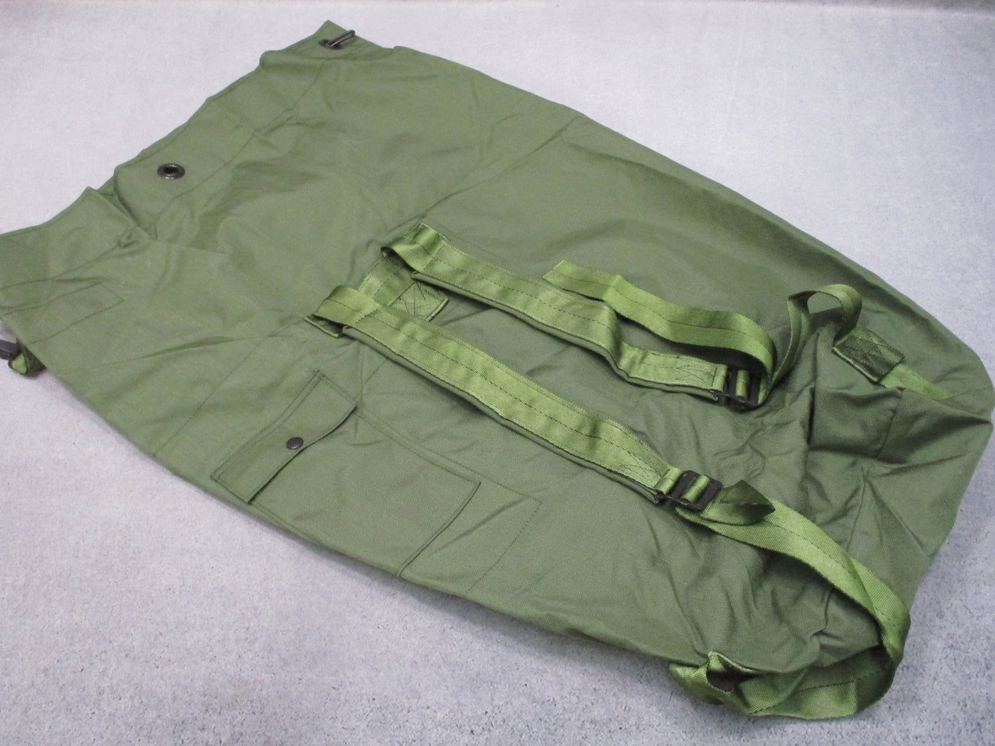 US Military Surplus Duffel Bag Olive Drab NSN 8465-01-117-8699 Sea Bag Top Load