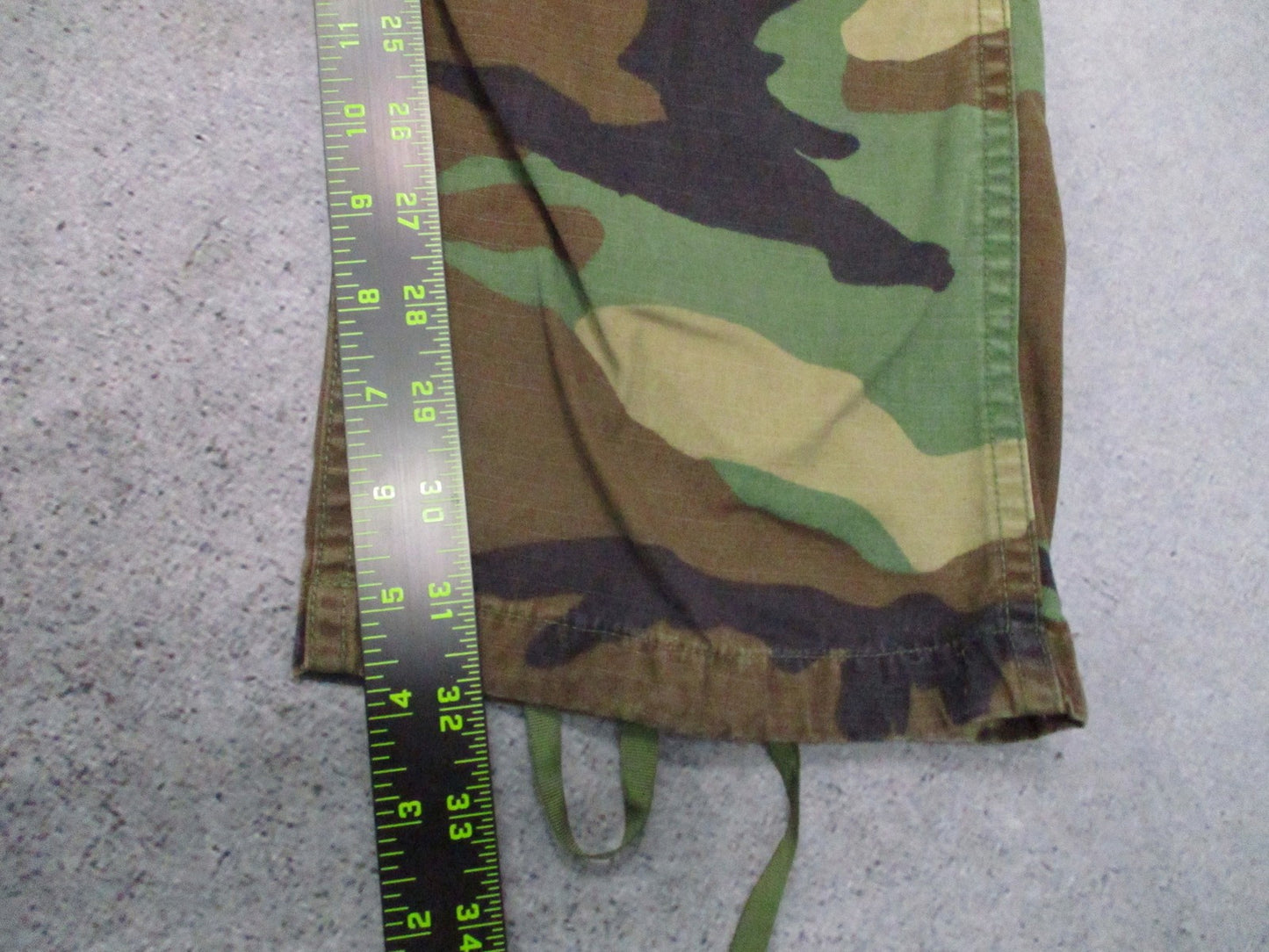 Vintage Propper Woodland Camo BDU Combat Trousers Medium Long Military Surplus