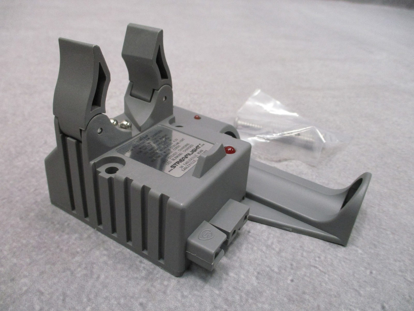 Streamlight Strion USB Piggyback Charger 74115 - New