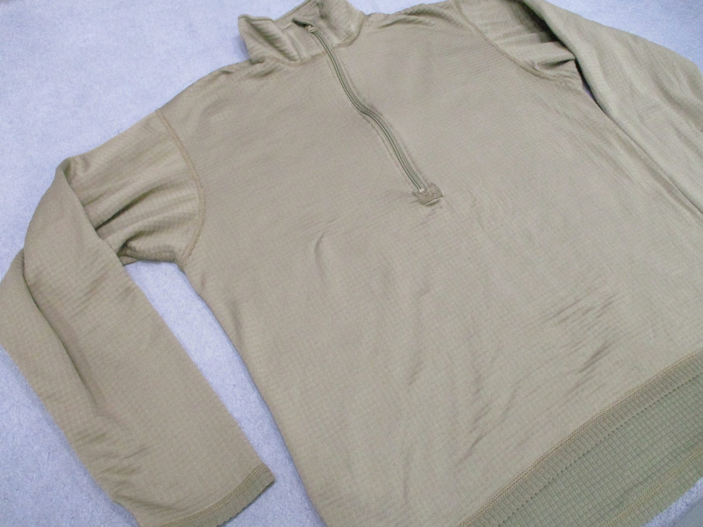 US Military ECWCS Gen III Level 2 Grid Fleece Pullover Tan Large Regular